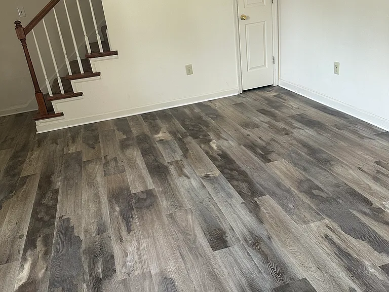 309 Anthony Dr — Photo 5