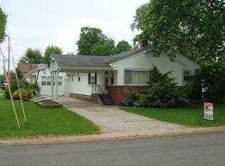 105 W Ramey St, Rossville, IN 46065