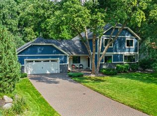9291 Amsden Way, Eden Prairie, MN 55347