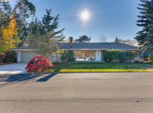 9840 SW Eagle Ln, Beaverton, OR 97008