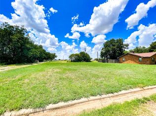 110 Avenue J E, Haskell, TX 79521