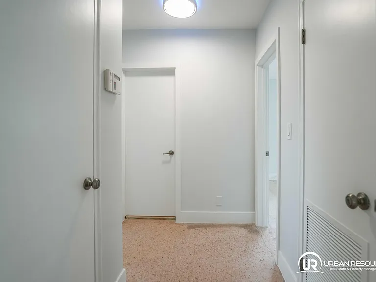 475 S Shore Dr — Photo 19