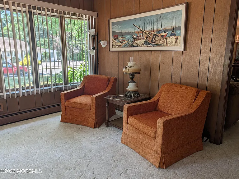 1936 Mount Carmel Blvd — Photo 3