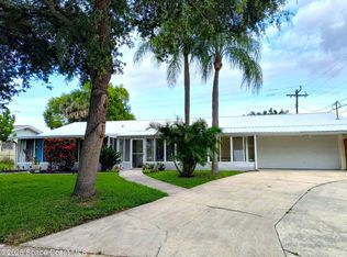 610 Buttonwood Dr, Merritt Island, FL 32953