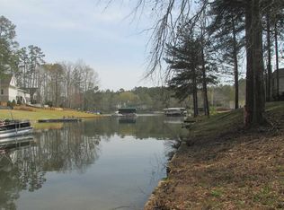 1051 Club Dr, Greensboro, GA