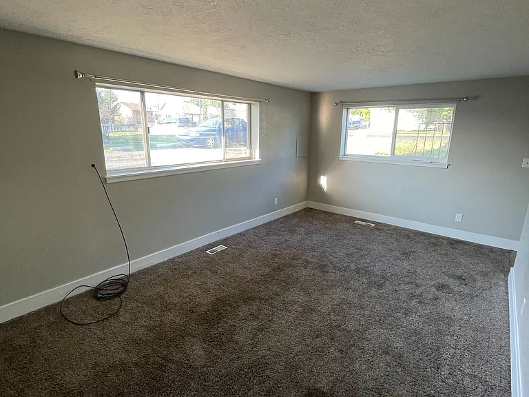 2115 N 250 W #2 — Photo 5