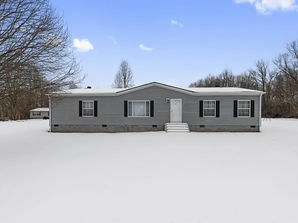 913 Sand Hill Rd, Livermore, KY 42352