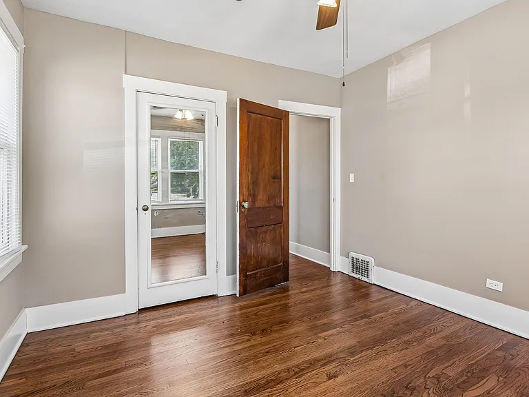 2524 Vane St — Photo 16
