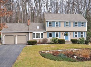 46 Timber Ln, Avon, CT 06001