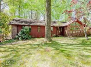 400 Mockingbird Ln SE, Smyrna, GA