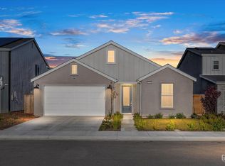 3304 Trail River Ln, Shafter, CA 93263