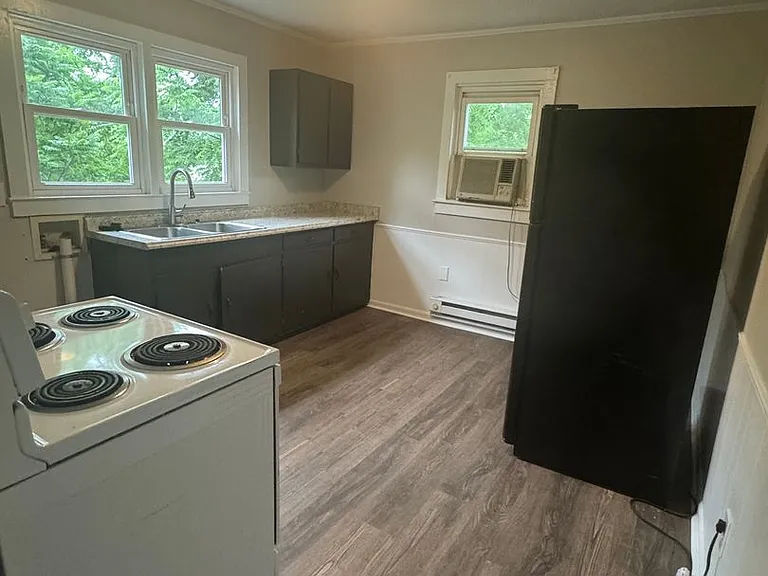 525 Rankin Ave #1-4 — Photo 6