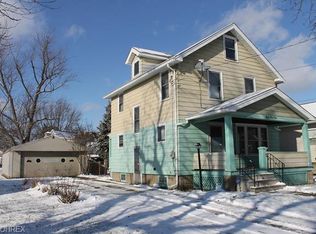 868 W River Rd, Elyria, OH 44035