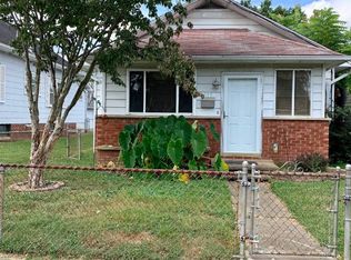 115 17th St, Dunbar, WV 25064