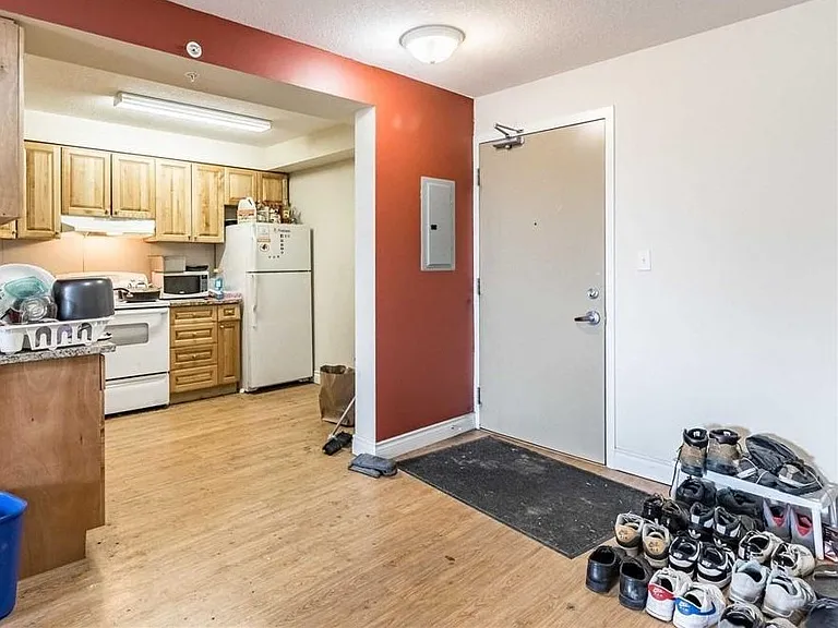 392 Albert St #103-5 — Photo 7