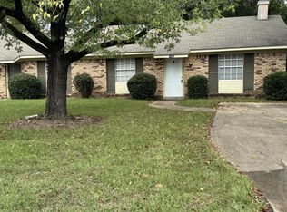102 Spanish Oak Dr, Clinton, MS 39056