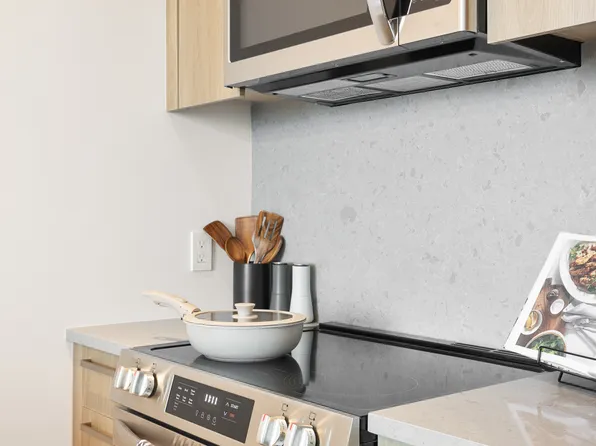 34-35 44th Street image 8 of 32