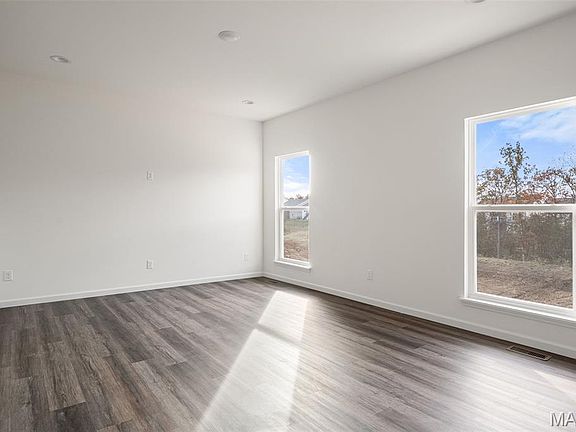 7th image of this home