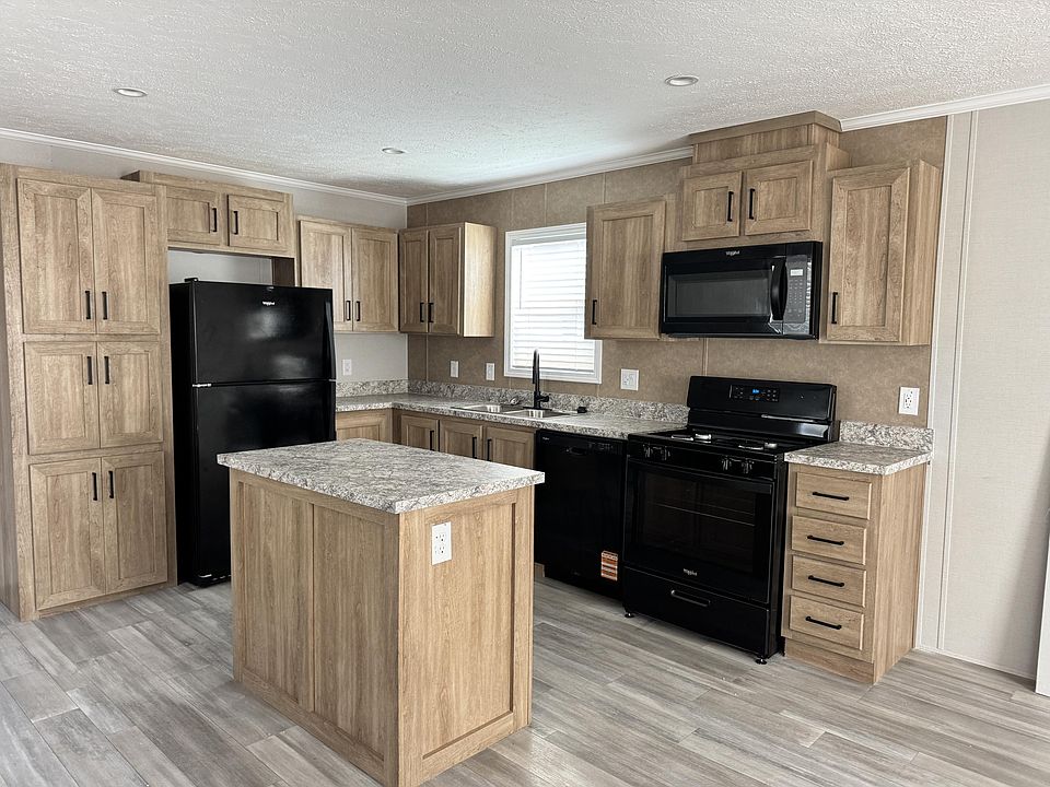 2nd image of 1284 Briarwood Dr #311