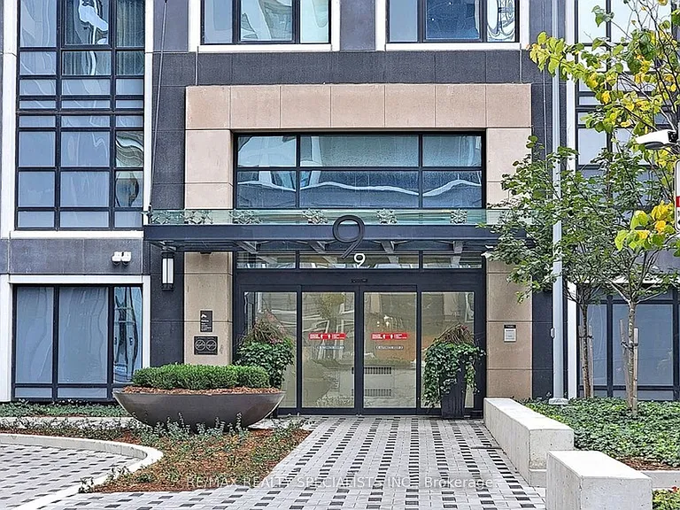 9 Mabelle Ave #326 — Photo 1