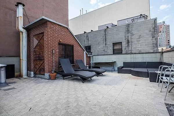 Rented by REAL New York | media 20