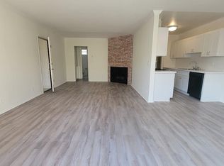 1017 10th St #10, Santa Monica, CA 90403