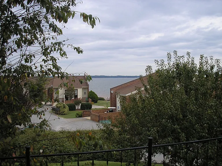 14 Low Hill Ln — Photo 15