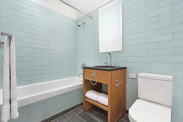 Rented by Keller Williams NYC | media 19