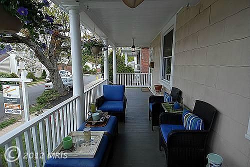 3rd image of 2235 N Dinwiddie St