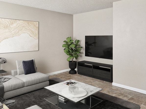 400 E Riverside Dr #5-516