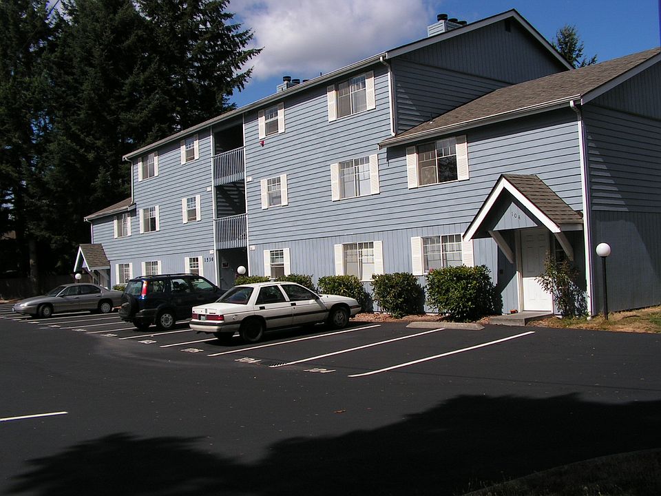 1st image of 1536 Bloomingdale Ln SW #103