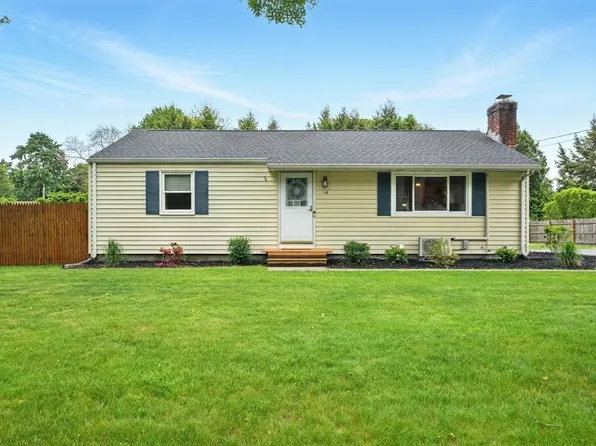 116 Anthony St, Agawam, MA 01001