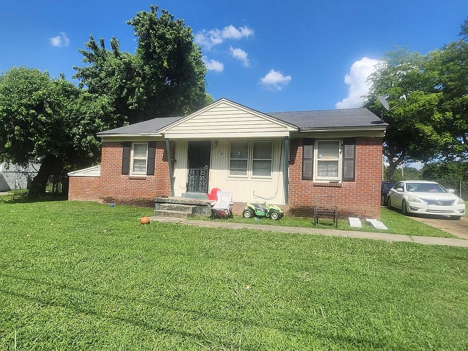 1st image of 4658 Percy Rd