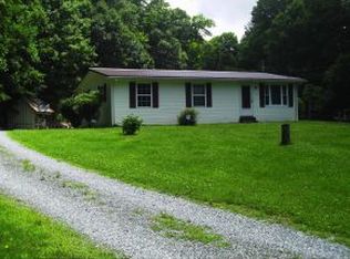 403 Sharps Creek Rd, Bristol, TN 37620