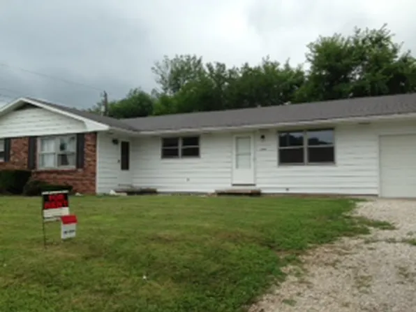 1402 S Curry Pike, Bloomington, IN 47403