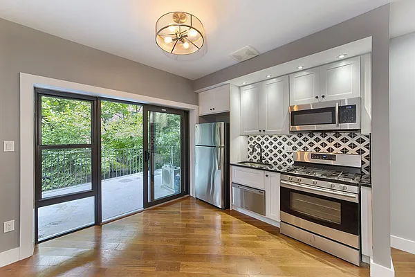 Rented by Town Residential | media 11
