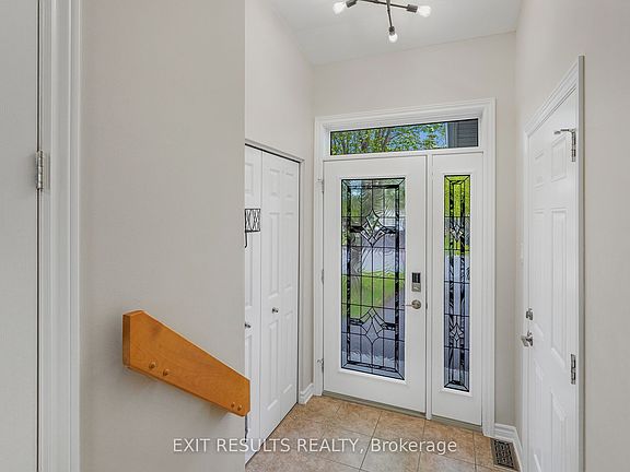 3rd image of 2609 Raymond St