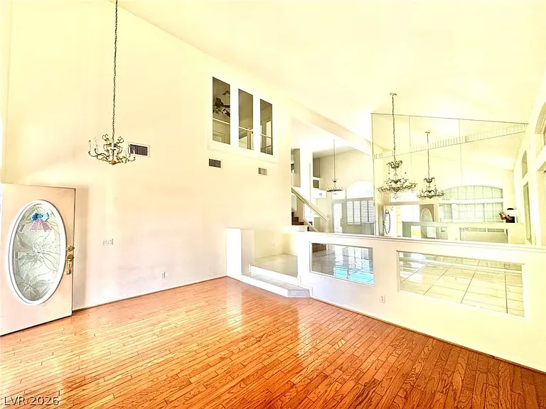 1904 Bocale Ct — Photo 5
