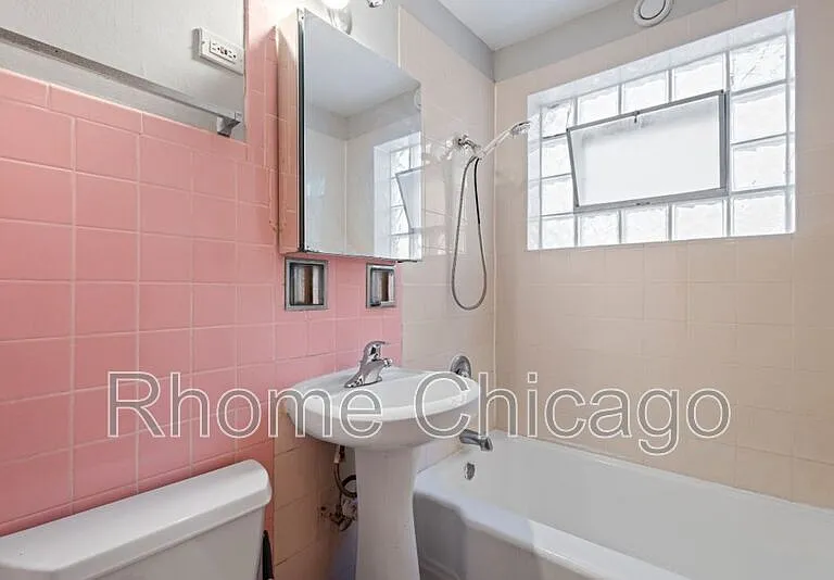 1816 Monroe St #1 — Photo 28