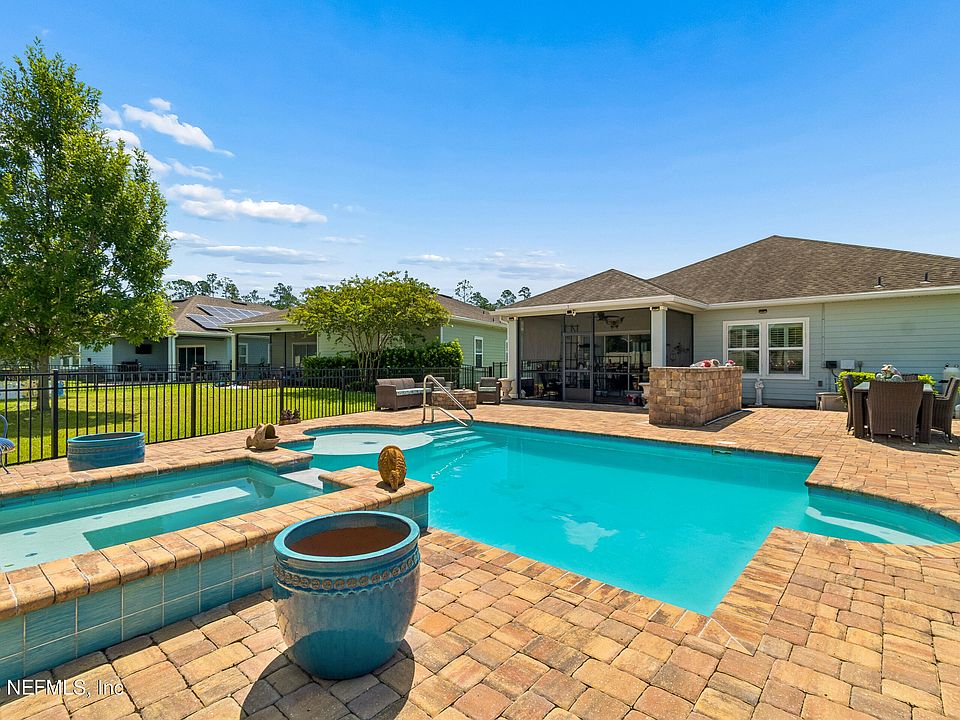 1st image of 124 TINTAMARRE Drive
