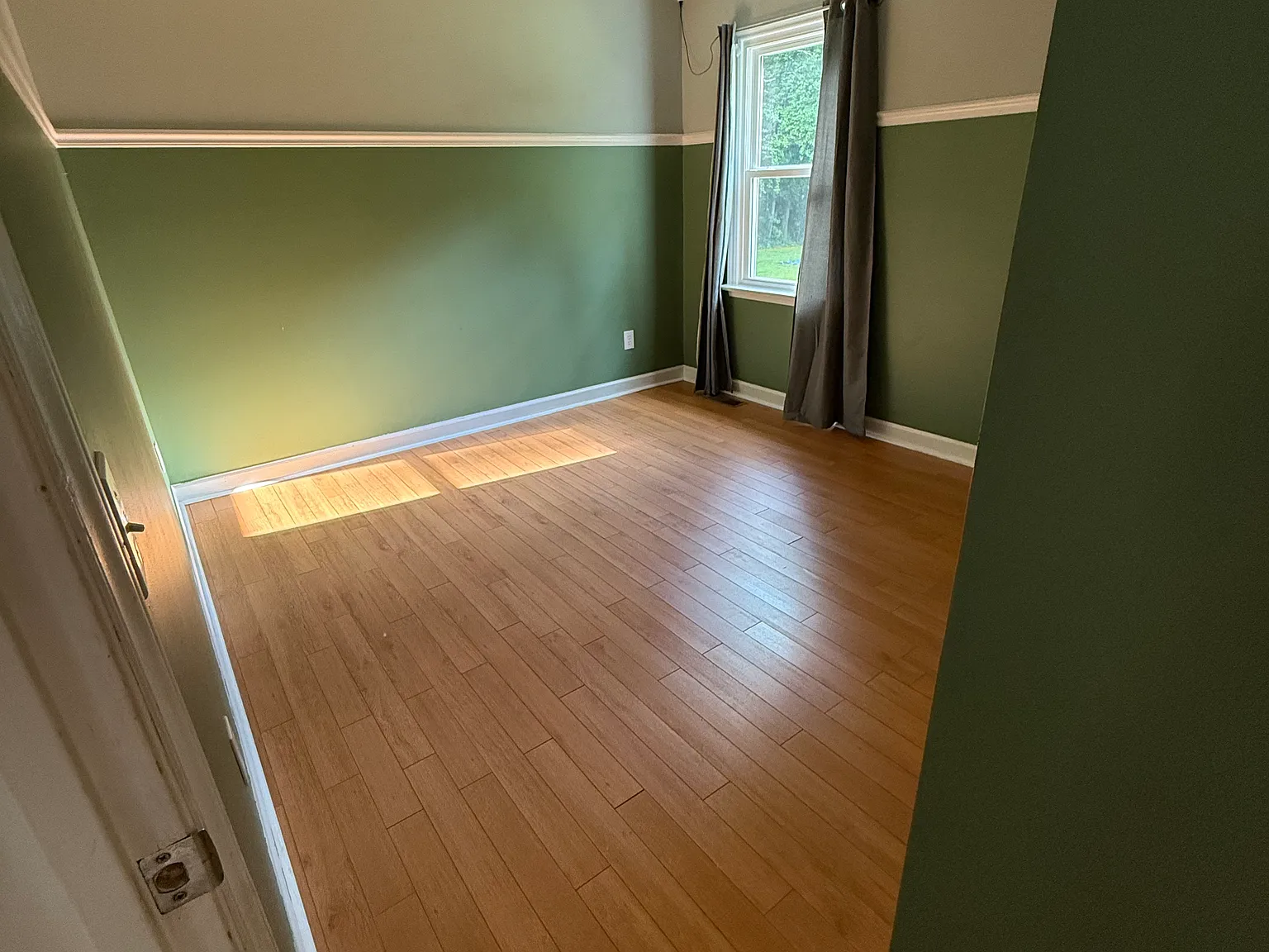 3 bed, 1450 sqft, $2,100 — Photo 4