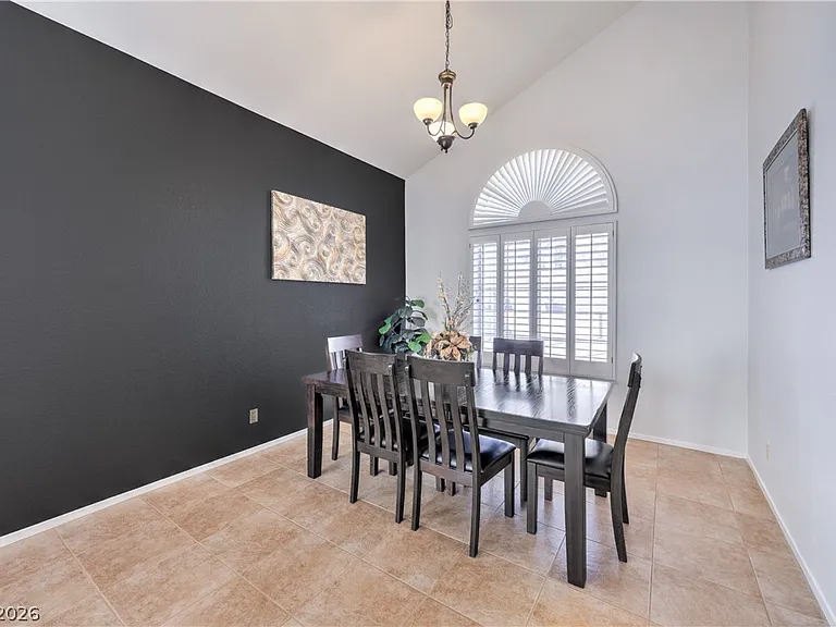 271 Sunshine Springs Ct — Photo 9