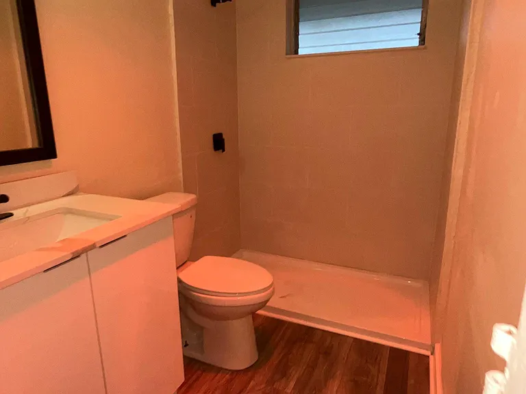 1711 NE 56th St #1 — Photo 18