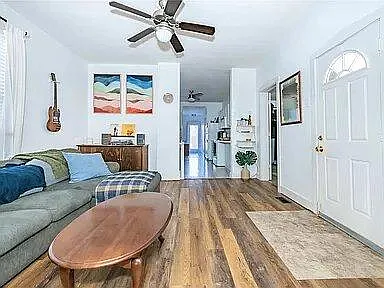 147 E Etta Ave — Photo 2