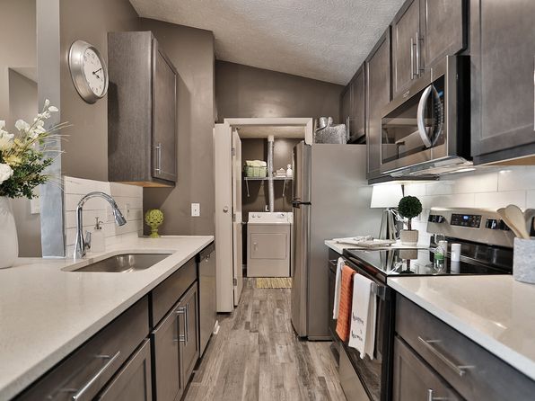 Fox Chase South | 1 Fox Chase Ln, Newport, KY