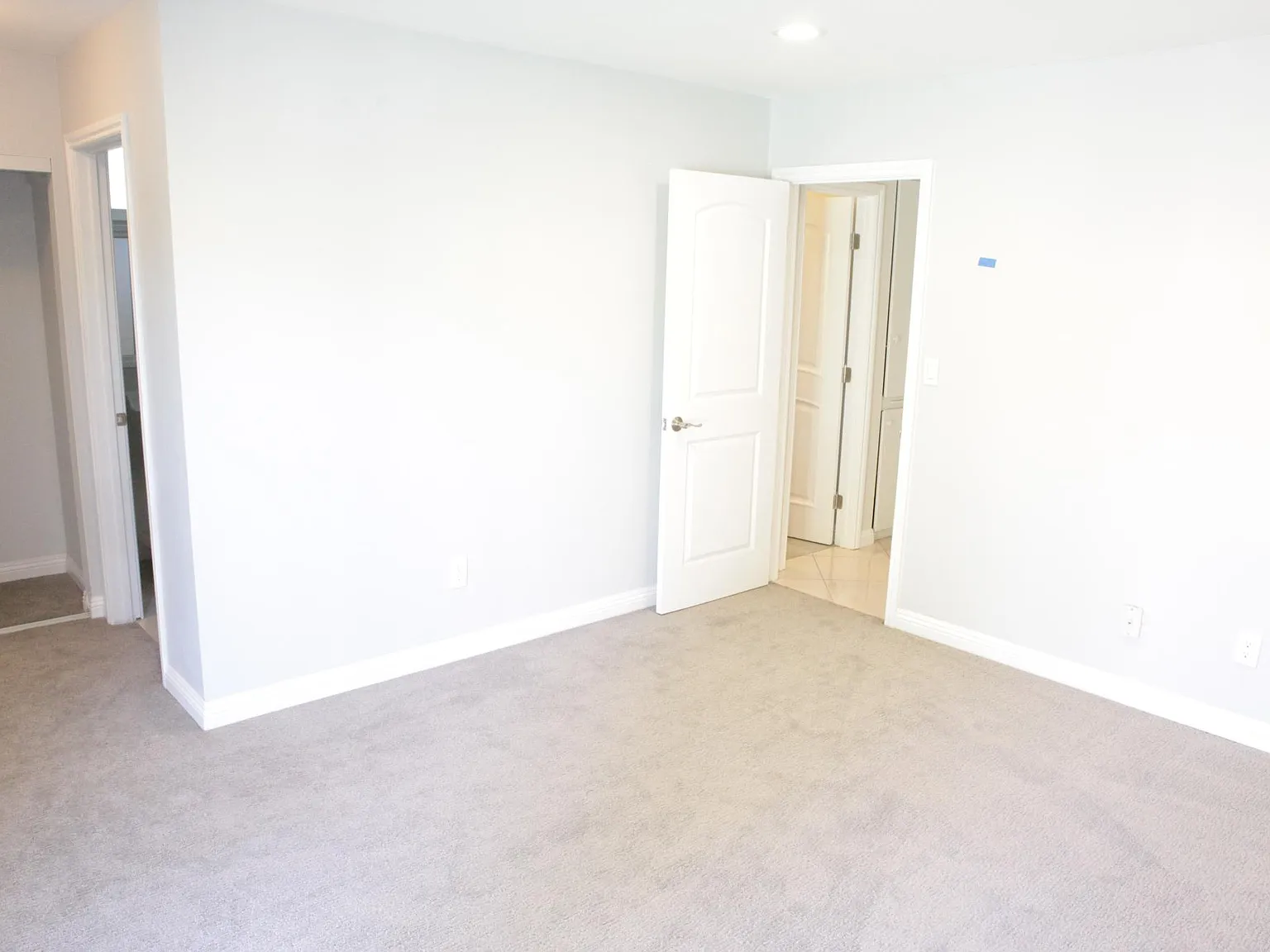 4 bed, 450 sqft, $1,175 — Photo 2