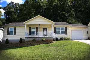 1st image of 2912 Carbine Ln