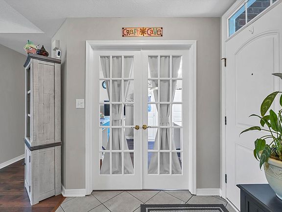 5th image of 2287 Heritage Cir