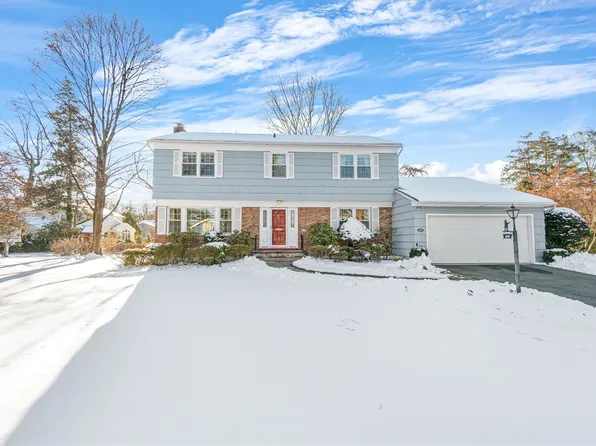 204 Soundview Avenue, White Plains, NY 10606