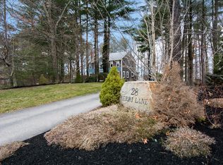 28 Kerri Ln, Pembroke, MA 02359